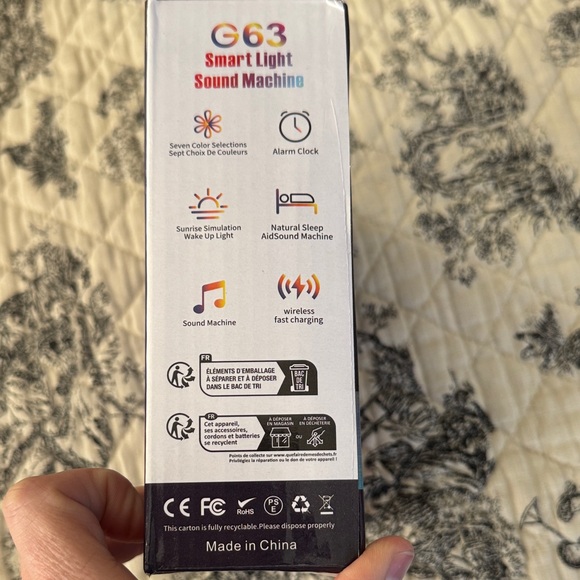 Smart Light Sound Machine - Black - Picture 4 of 5